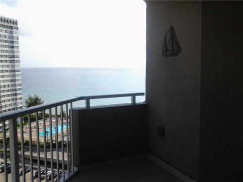 1980 S OCEAN DR # 14M, Hallandale, FL 33009