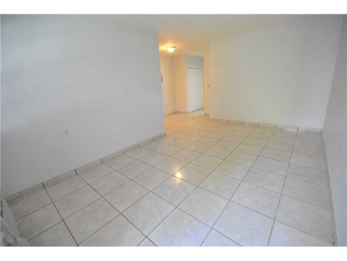 1190 71 ST # 4, Miami Beach, FL 33141