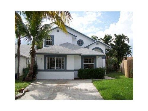 9964 SW 16 ST, Hollywood, FL 33025