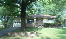 10137 Crown Point Dr Saint Louis, MO 63136