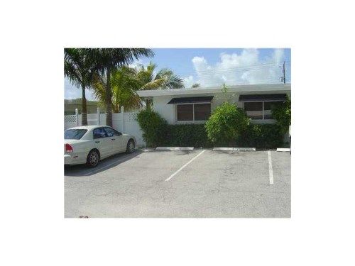 932 MOFFETT ST # 8, Hallandale, FL 33009