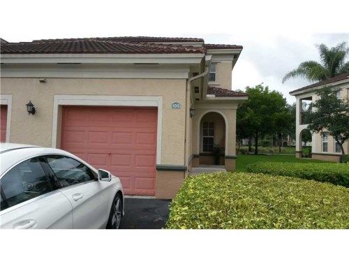 2517 CENTERGATE DR # 105, Hollywood, FL 33025