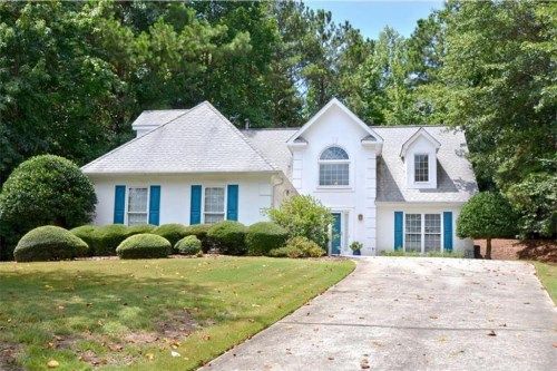 250 Red Oak Lane, Alpharetta, GA 30009