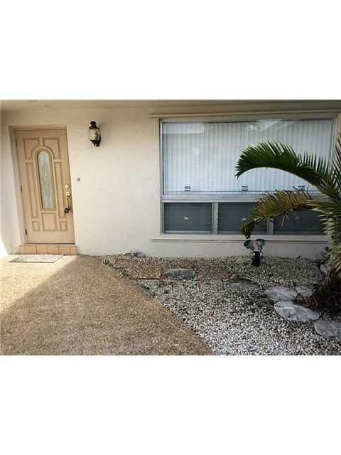 7840 GRANADA BL, Hollywood, FL 33023