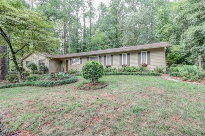 755 E Hembree Crossing, Roswell, GA 30076