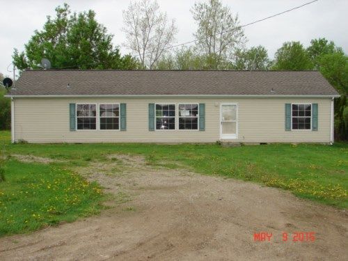 1126 Pierce Rd, Quincy, MI 49082