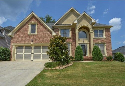 3270 Moon Beam Court, Snellville, GA 30039