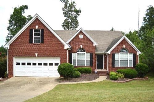 300 Cedarhurst Road, Lawrenceville, GA 30045