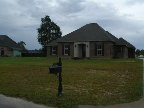 1774 N Woodland Forrest Dr, Lake Charles, LA 70611