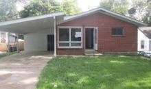 32 Young Dr Saint Louis, MO 63135