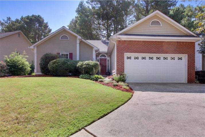 3229 Country Walk Drive, Powder Springs, GA 30127