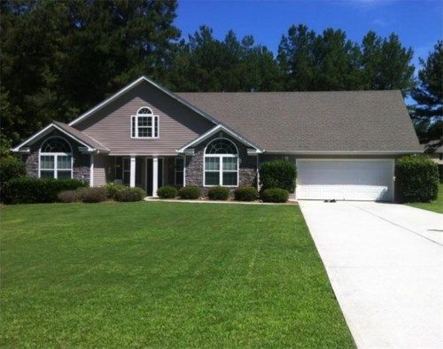 1105 Caroline Court, Loganville, GA 30052