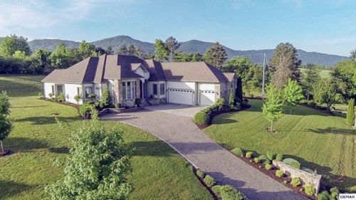 4310 Stonehenge Way, Sevierville, TN 37876