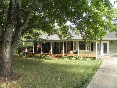 17 Cherokee Drive Ne, White, GA 30184