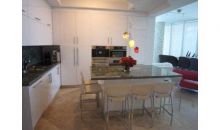 100 S POINTE DR # 2408 Miami Beach, FL 33139