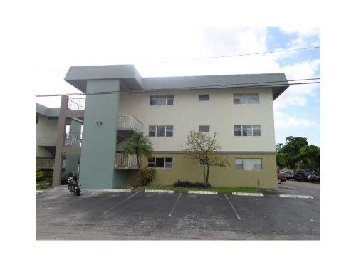 270 LAYNE BL # 212, Hallandale, FL 33009