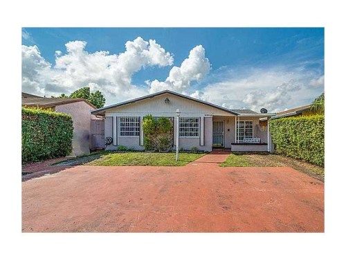 10532 SW 22 TE, Miami, FL 33165