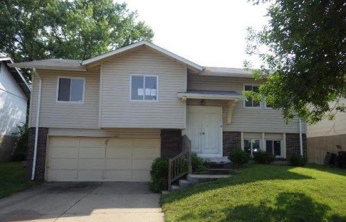 1226 Borden Dr, Florissant, MO 63031