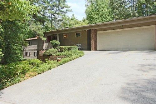 880 Gordon Combs Road, Marietta, GA 30064