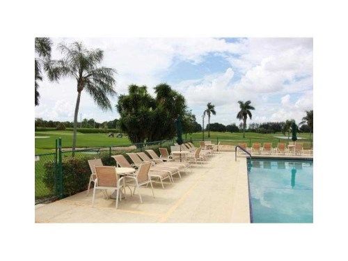 800 S HOLLYBROOK DR # 107, Hollywood, FL 33025