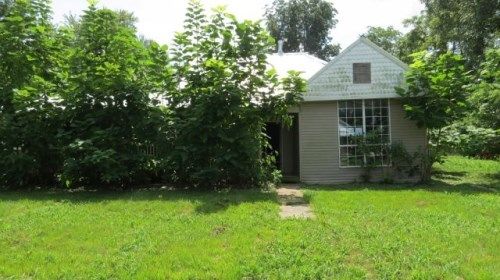 324 Cook Ave, Chaffee, MO 63740