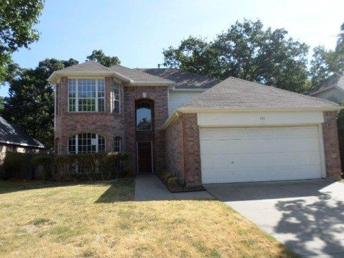 513 Laurelwood Rd, Burleson, TX 76028