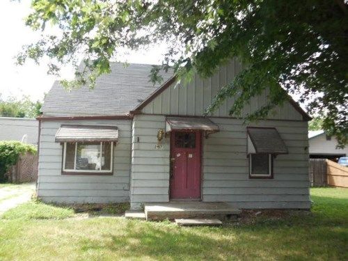 2107 Arkansas St, Oregon, OH 43616