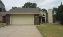 4801 Wilcox Ln Yukon, OK 73099