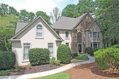 155 Cartier Court, Roswell, GA 30076