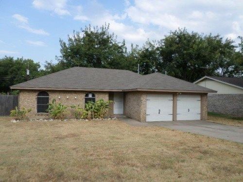 6641 Mona Lisa Ave, Fort Worth, TX 76148