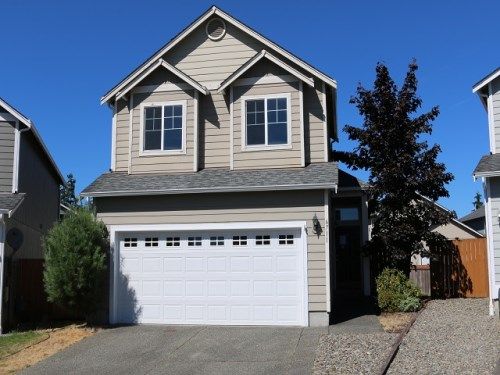 6711 131st St E, Puyallup, WA 98373