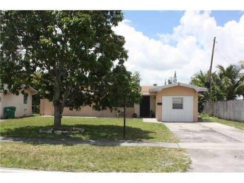 7952 MIRAMAR BL, Hollywood, FL 33023