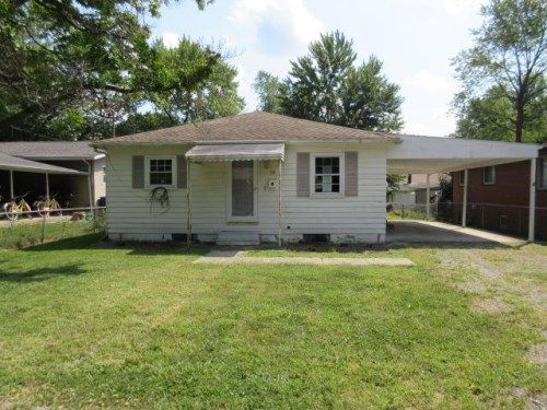 38 Chestnut St, Delaware, OH 43015