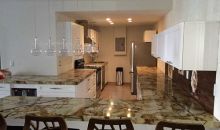 5601 COLLINS AV # 1220 Miami Beach, FL 33140