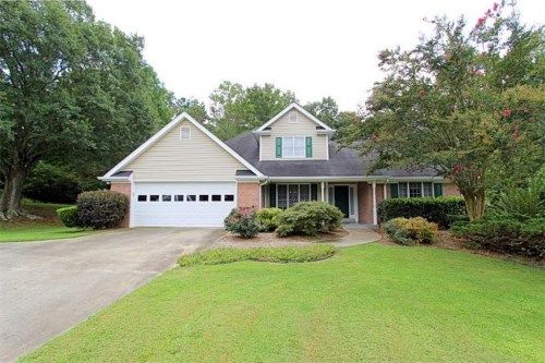 3521 Montgomery Drive, Gainesville, GA 30504