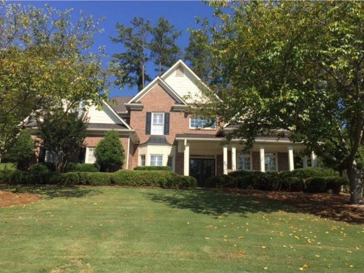 110 Lynwood Drive, Roswell, GA 30075