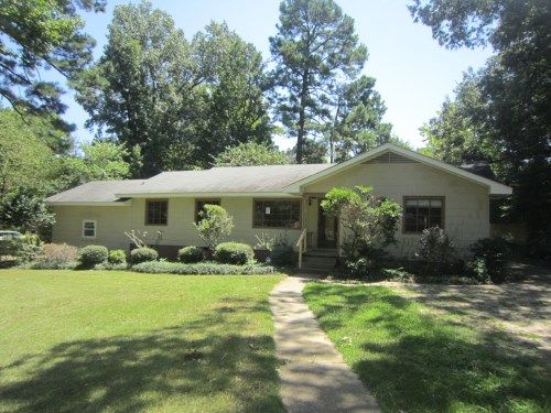 101 Hillcrest Drive, Clinton, MS 39056