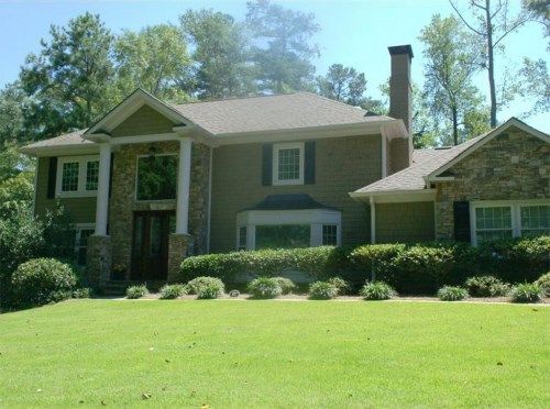 705 Glenairy Drive, Atlanta, GA 30328