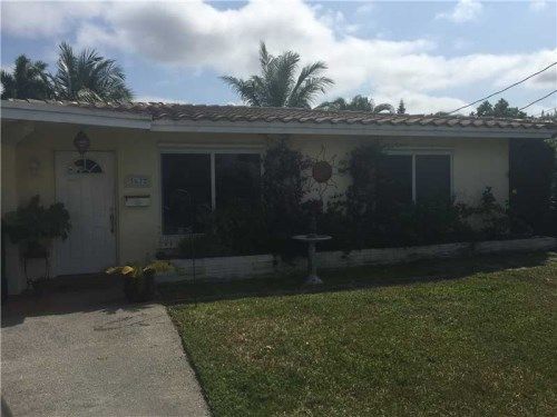 3672 NW 18 AV, Fort Lauderdale, FL 33309