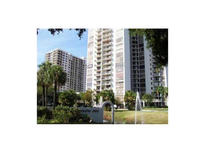 18151 NE 31 CT # 1209, North Miami Beach, FL 33160