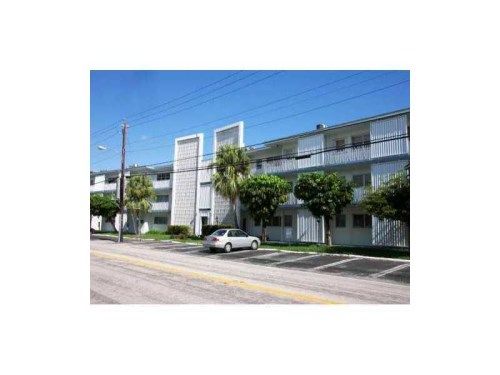 10143 E BAY HARBOR DR # 8A, Miami Beach, FL 33154