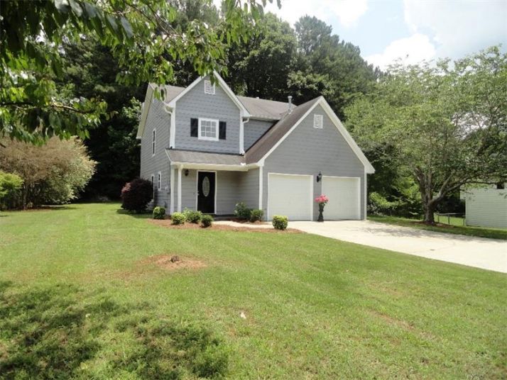 40 Johnstons Drive, Dallas, GA 30157