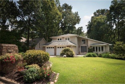 565 Tahoma Drive, Atlanta, GA 30350