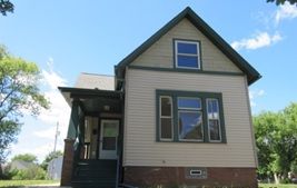 2049 N 24th Pl, Milwaukee, WI 53205