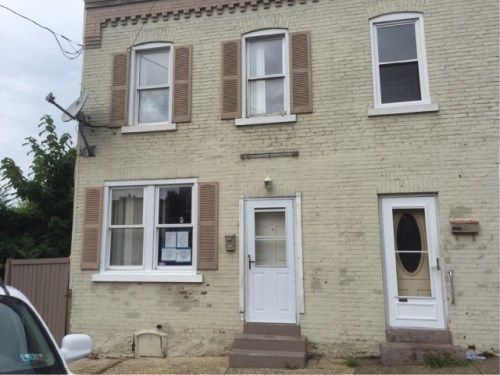 1033 E 3rd St, Bethlehem, PA 18015