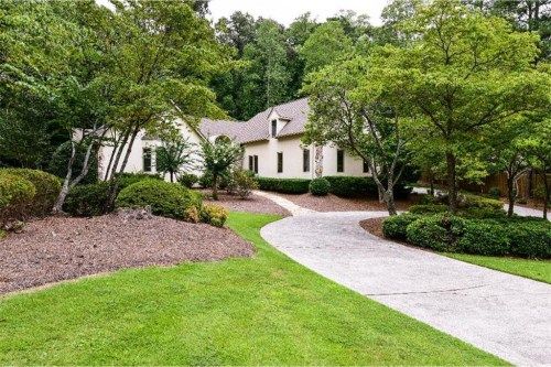 1189 Stoneheath Mews, Marietta, GA 30068