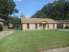 3024 Cross Creek Dr, Montgomery, AL 36116