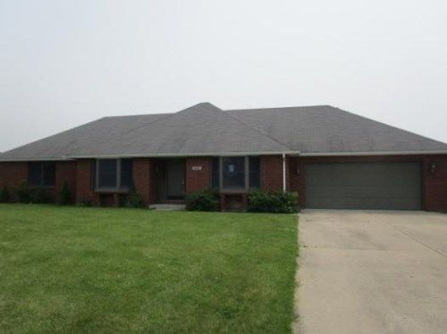 842 Deerfield Rd, Anderson, IN 46012