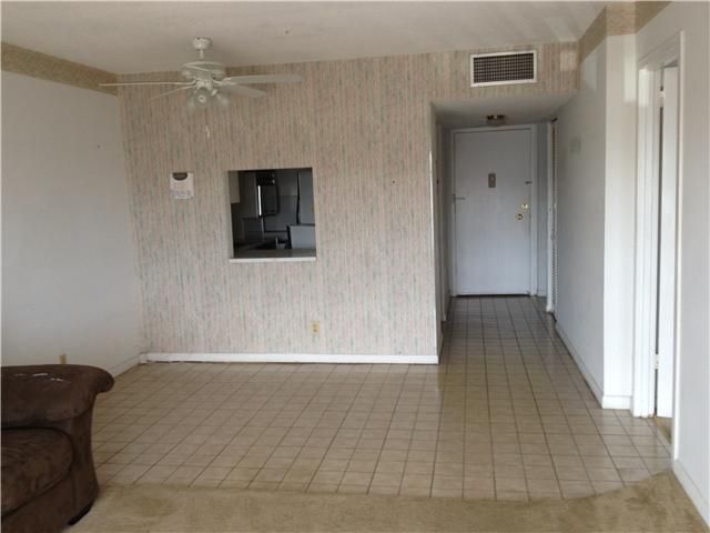 2200 E HALLANDALE BEACH BL # 408, Hallandale, FL 33009