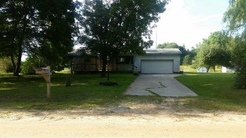 2462 W 20 Road, Mesick, MI 49668